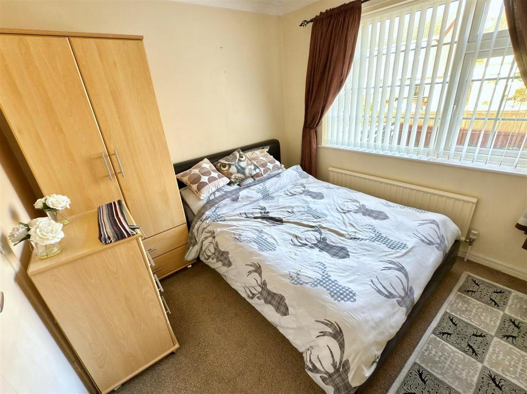 BED 2.jpg