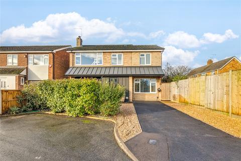 undefined, Deeping Close, Knebworth, Hertfordshire, SG3