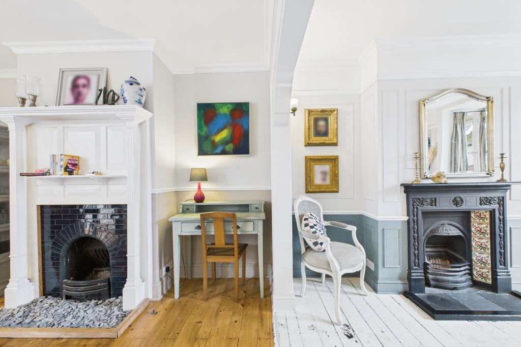 Feature Fireplaces