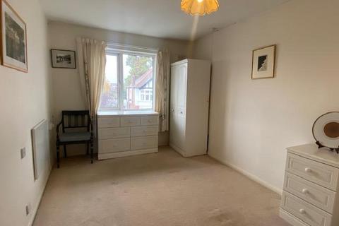 undefined, Glebelands Avenue, London