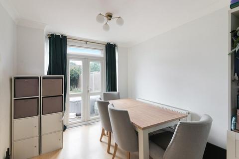 3 bedroom semi-detached house for sale, Elmdene, Surbiton