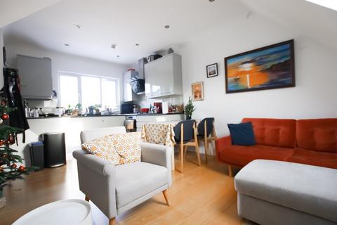 undefined, Egerton Gardens, Hendon NW4