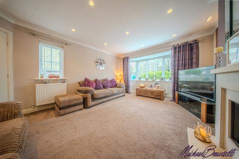 undefined, Oakhall Park, Bradford BD13