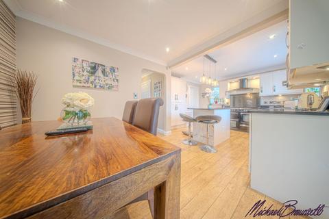 undefined, Oakhall Park, Bradford BD13