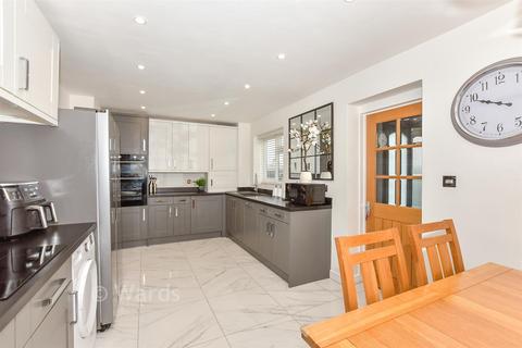 Grampian Way, Downswood, Maidstone, Kent