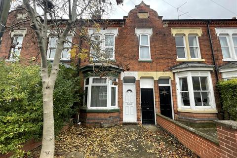 3 bedroom terraced house for sale, Clarendon Park Road, Clarendon Park