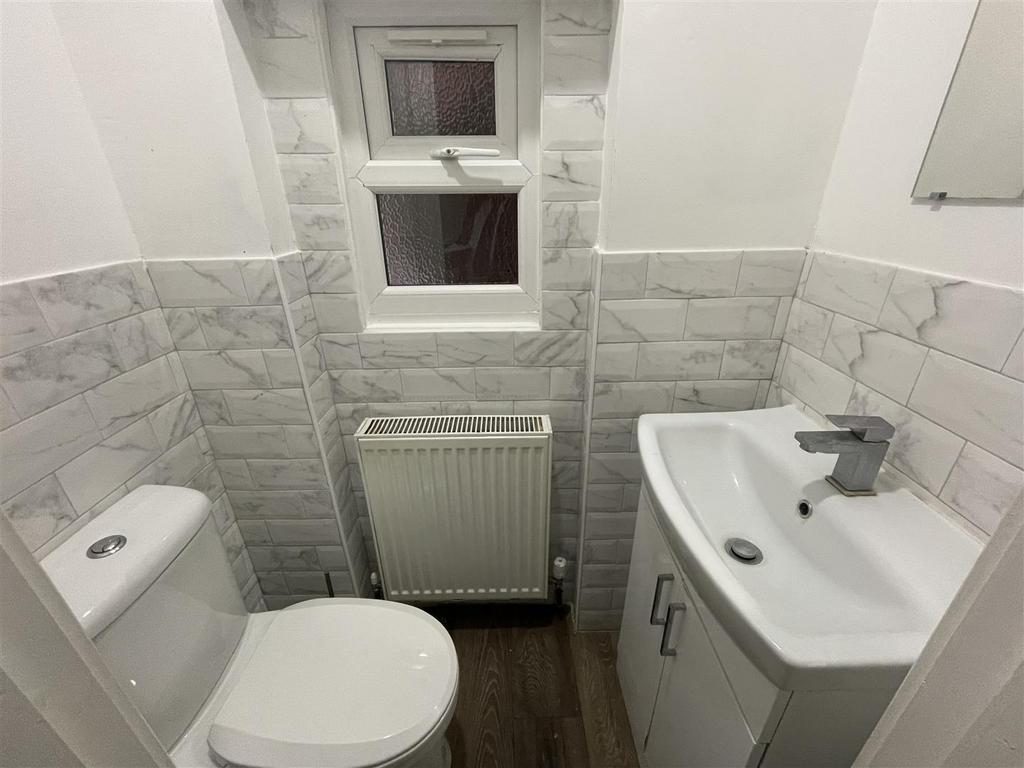 Downstairs w/c