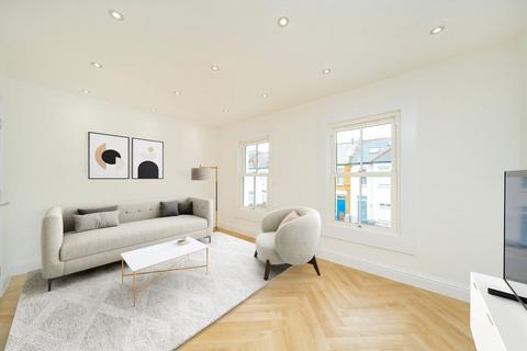 3 bedroom flat to rent, Nursery Road, London SW19