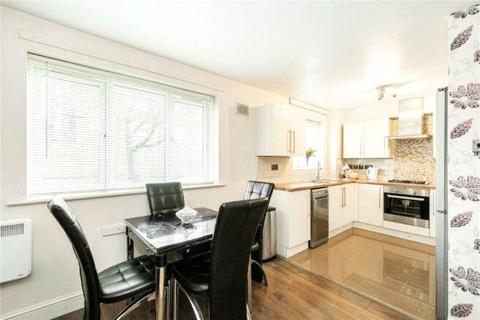 undefined, Millhaven Close, Romford, RM6