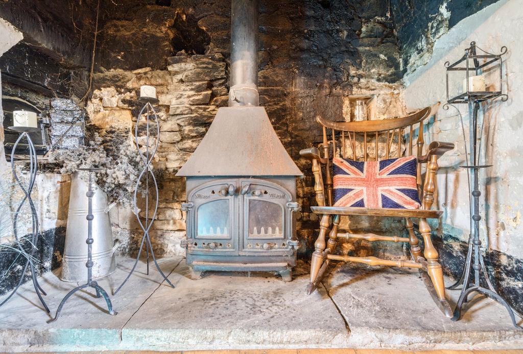 Feature Fireplace
