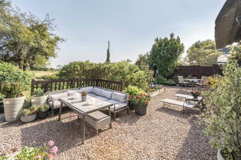 undefined, Swan Lane, Cheltenham GL52