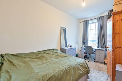 2 bedroom flat for sale, Staple Street, Borough, London, SE1
