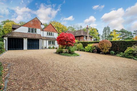 Grub Street, Oxted RH8