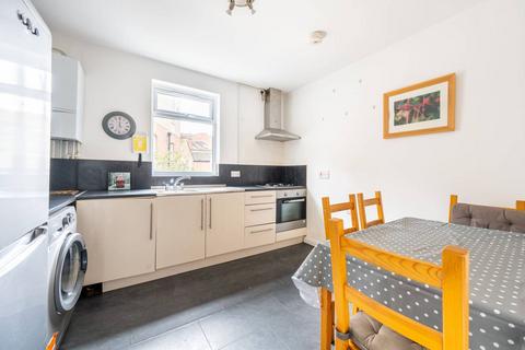 Rockhall Road, Cricklewood, London, NW2