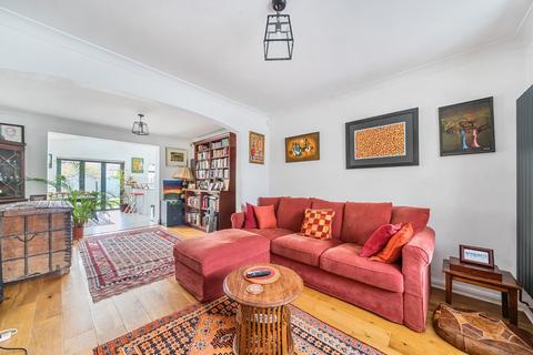 undefined, Victoria Road, Mitcham, CR4