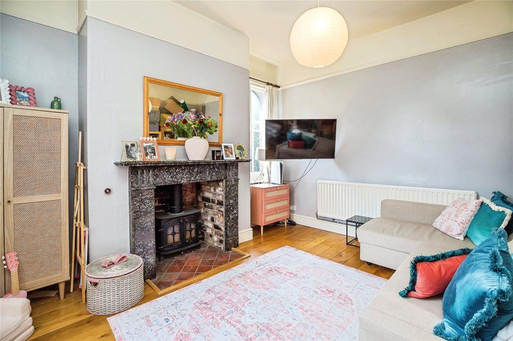 Sitting/Dining Room