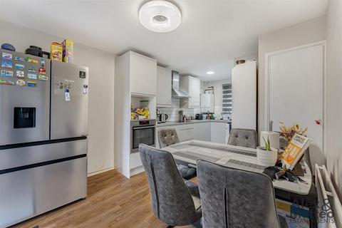 3 bedroom house for sale, Hannah Mary Way, Bermondsey, SE16