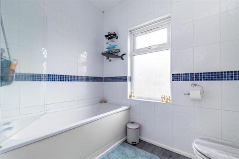 3 bedroom end of terrace house for sale, Bristol Avenue, Leyland