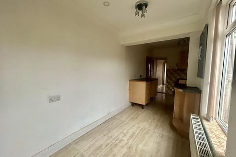 2 bedroom end of terrace house for sale, 442 Bramford Road, Ipswich, Suffolk IP1 5BA