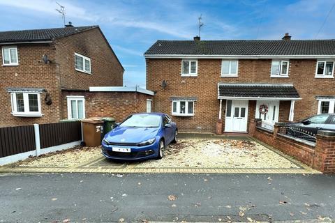 3 bedroom semi-detached house for sale, Ravenscroft Road, Willenhall