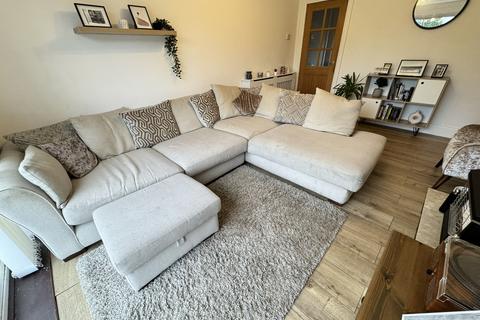 3 bedroom semi-detached house for sale, Ravenscroft Road, Willenhall