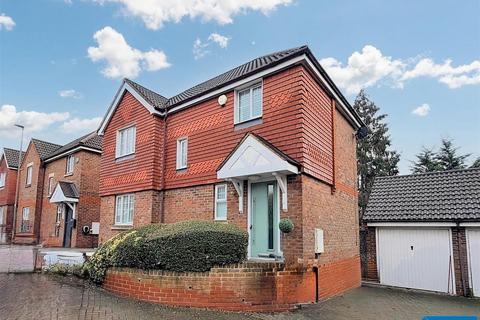 undefined, Tithe Close, London