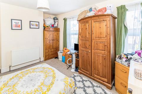 undefined, Grove Road, Hampshire SO15