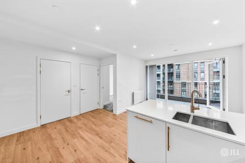 1 bedroom flat to rent, Mary Neuner Road London N8