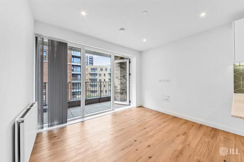 1 bedroom flat to rent, Mary Neuner Road London N8