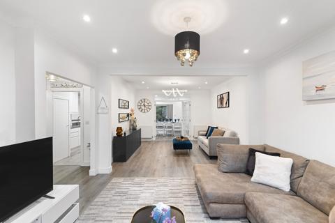 4 bedroom semi-detached house for sale, Windsor Avenue, Edgware, HA8