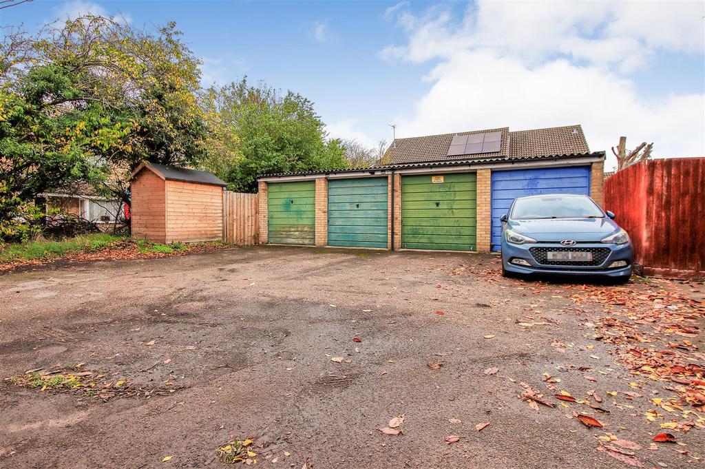 Garage.jpg