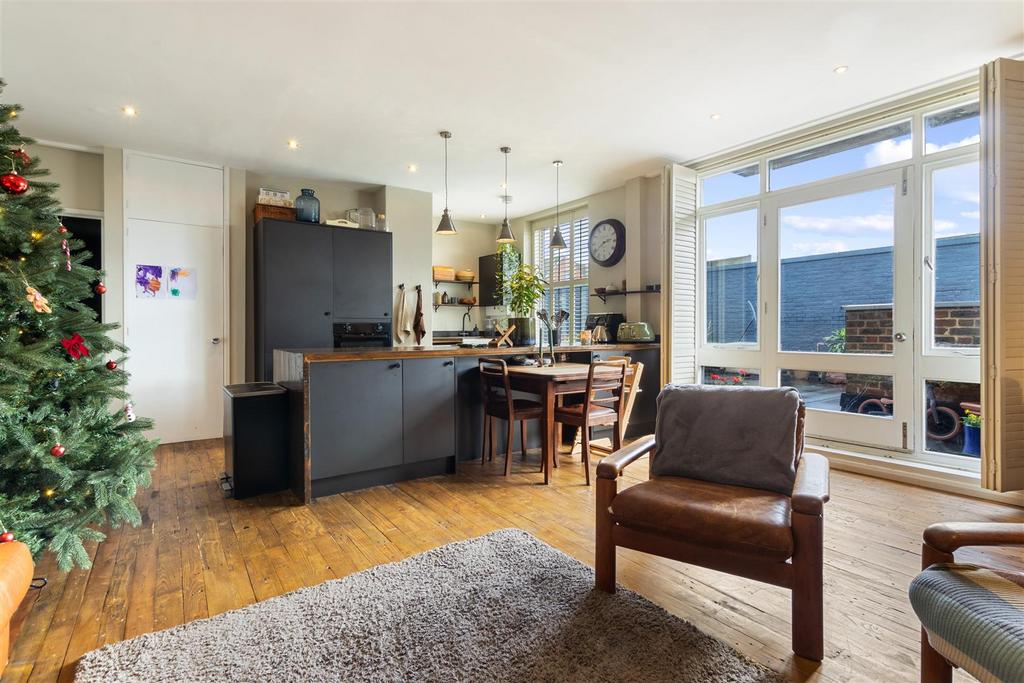 Living / Kitchen
