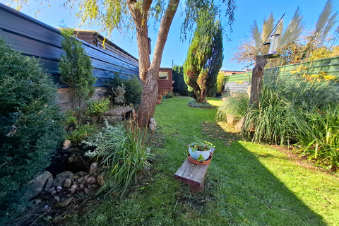 undefined, New Road, Ammanford SA18