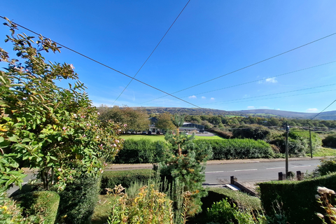 3 bedroom semi-detached house for sale, New Road, Ammanford SA18