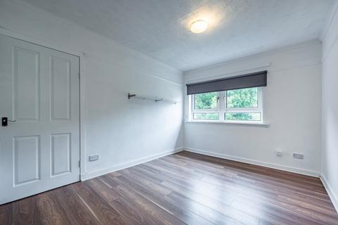 2 bedroom apartment to rent, Glen Etive Place, Rutherglen G73