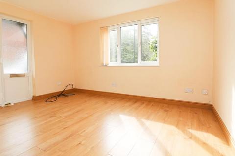 undefined, William Tarver Close, Warwick
