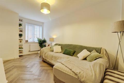 2 bedroom terraced house for sale, Larch Drive, Sandbach