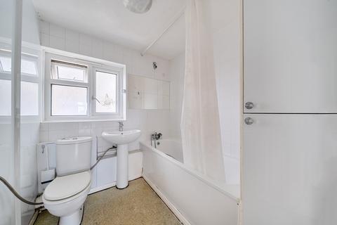undefined, Newmarket Avenue, Northolt, Middlesex