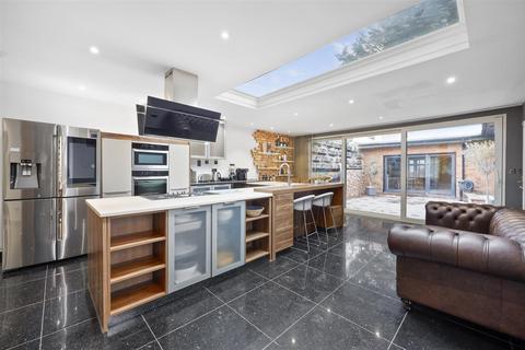 3 bedroom semi-detached house for sale, Dollis Hill Lane, London NW2