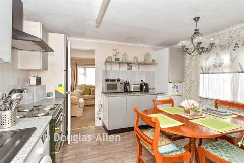 2 bedroom park home for sale, Galley Hill Maple Way, Waltham Abbey, Essex