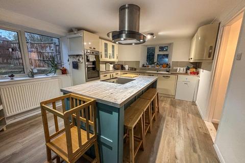 3 bedroom detached house for sale, High Street, Brandon IP27