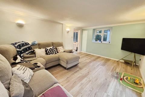 3 bedroom detached house for sale, High Street, Brandon IP27