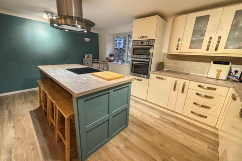 3 bedroom detached house for sale, High Street, Brandon IP27