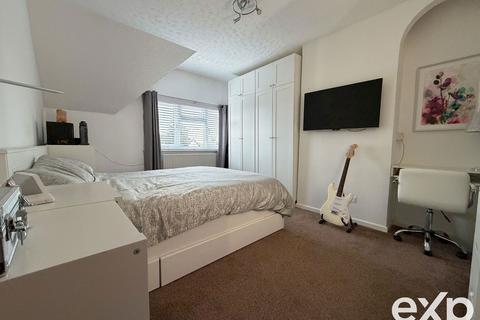 59 Ridgeway, Dartford, DA2 7JW