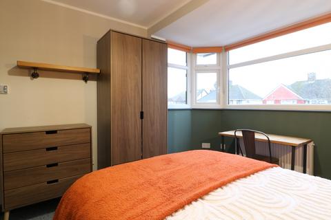 undefined, 121, Herschel Crescent OX4