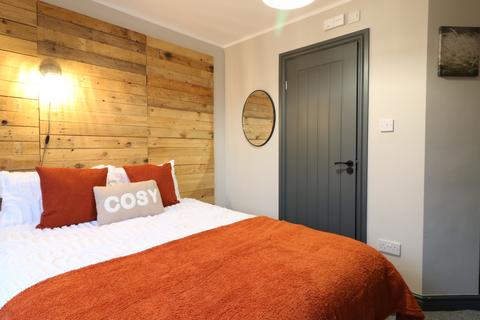 undefined, 121, Herschel Crescent OX4