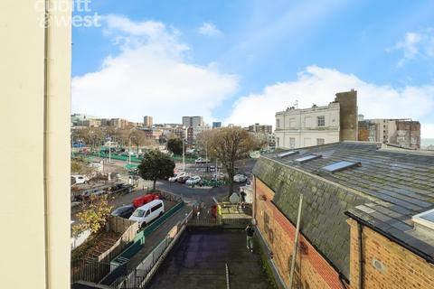 East Street, Brighton, BN1