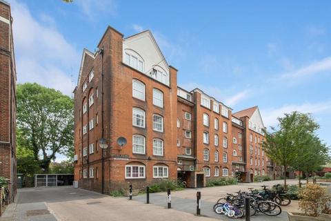 Wedmore Street, London N19