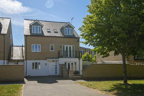 4 bedroom semi-detached house to rent, Monellan Grove, CALDECOTTE