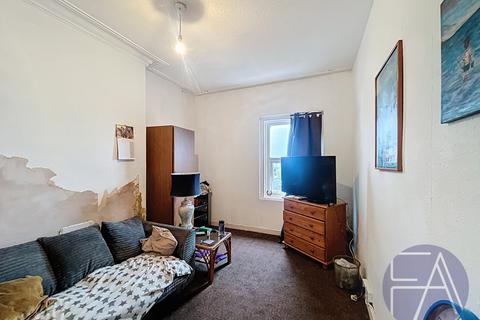 6 bedroom semi-detached house for sale, Castle Walk, Southport PR8
